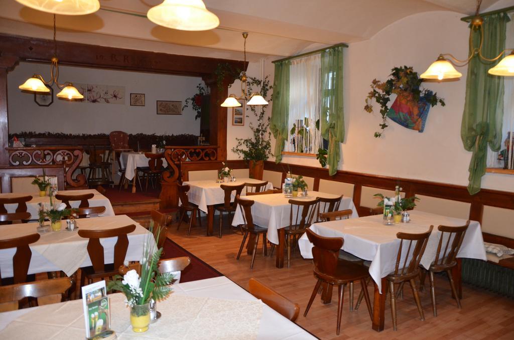 Gasthof Zur Post Таксенбах Екстериор снимка